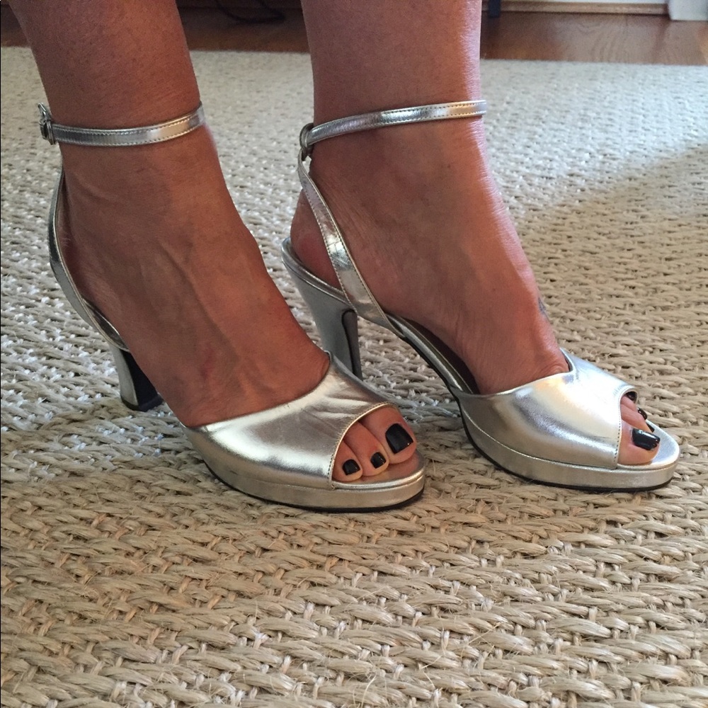 Private Collection Silver Platform Sandals - 7.5